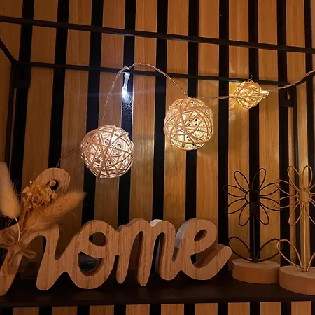 Apartment Palazzo Moni - Modernes In Der Naehe Der Therme Mit Balkon & Parkplatz Bad Soden-Salmuenster