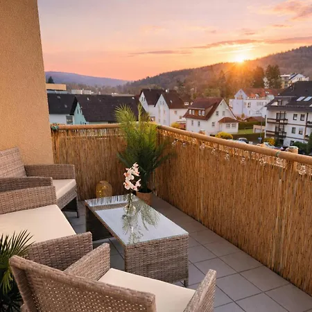 Palazzo Moni - Modernes In Der Naehe Der Therme Mit Balkon & Parkplatz * Bad Soden-Salmuenster