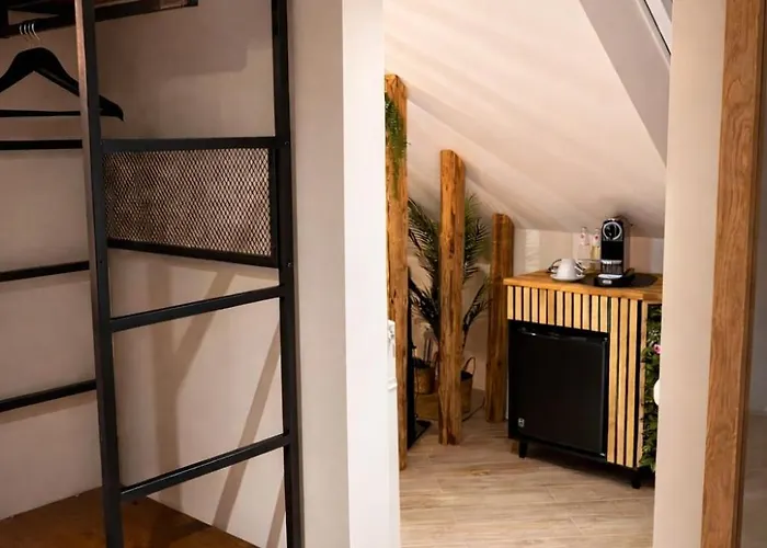 Palazzo Moni - Modernes In Der Naehe Der Therme Mit Balkon & Parkplatz Bad Soden-Salmuenster