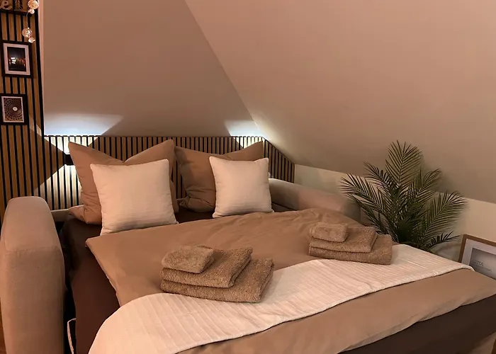 Apartment Palazzo Moni - Modernes In Der Naehe Der Therme Mit Balkon & Parkplatz